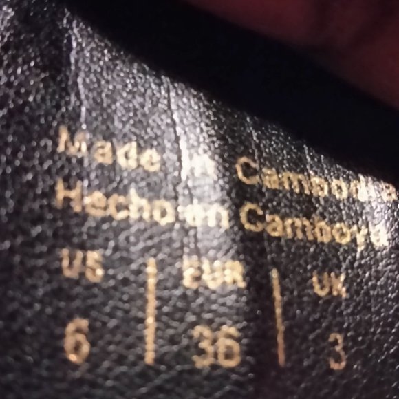 ankle booties - Picture 10 of 10